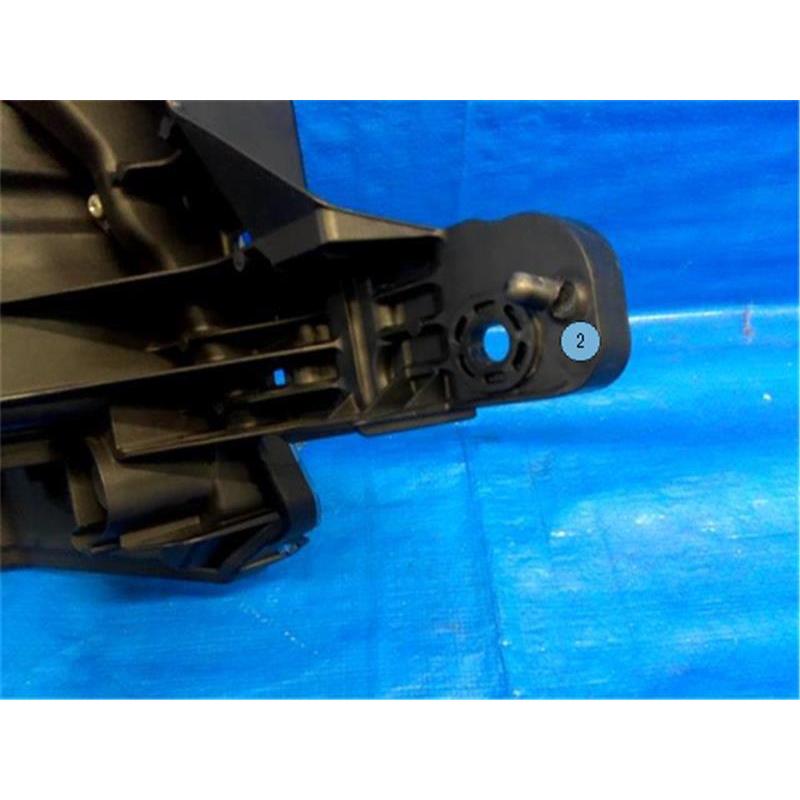 ダイハツ　キャスト　左ヘッドライト キャスト/スタイル LA250S/LA260S 純正 左ヘッドライト/ランプ