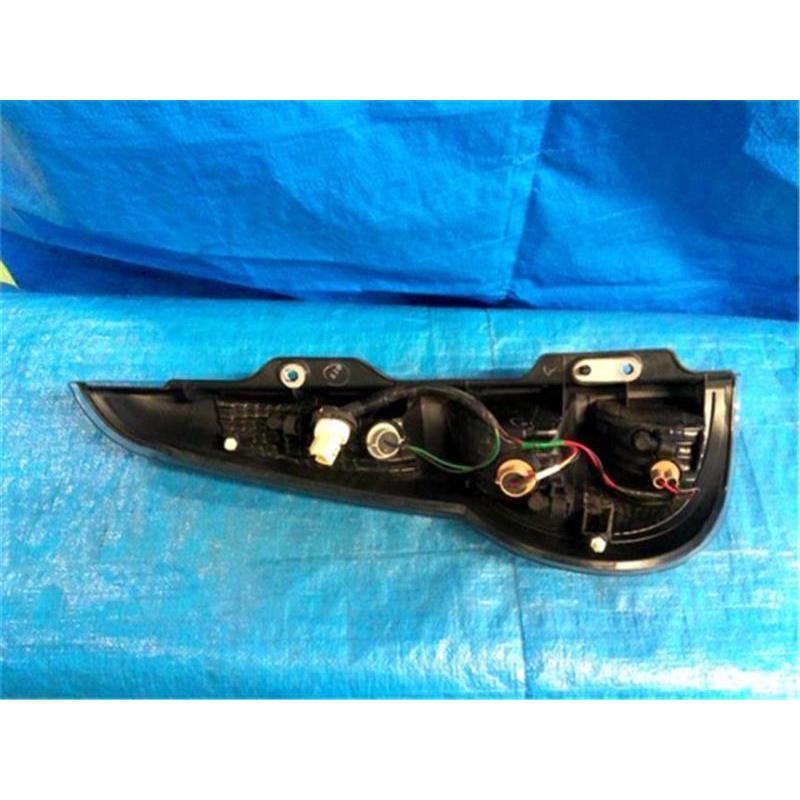 希少　MG33S MF33S モコ/MRワゴン　LEDテール　カプラーオン 希少 MG33S MF33S モコ/MRワゴン LEDテール カプラーオン