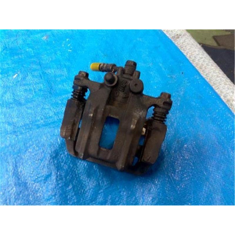 ホンダ 純正 ステップワゴン 《 RK5 》 左リアブレーキキャリパー 