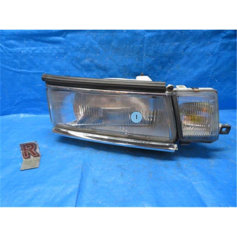 トヨタ 純正 カリーナED 《 ST162 》 右ヘッドライト P51000-24002684