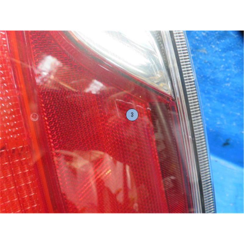 トヨタ 純正 アクア 《 NHP10 》 左テールランプ 81561-52D01 トヨタ 純正 アクア 《 NHP10 》 左テールランプ 81561-52D01