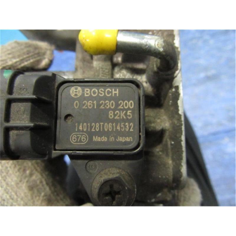 エブリィda62w H14式 k6a スロットルボディ　13400-65H00 エブリィda62w H14式 k6a スロットルボディ 13400-65H00