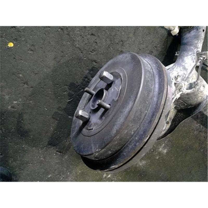 トヨタ 純正 アクア 《 NHP10 》 リアアクスルビーム 42110-52332