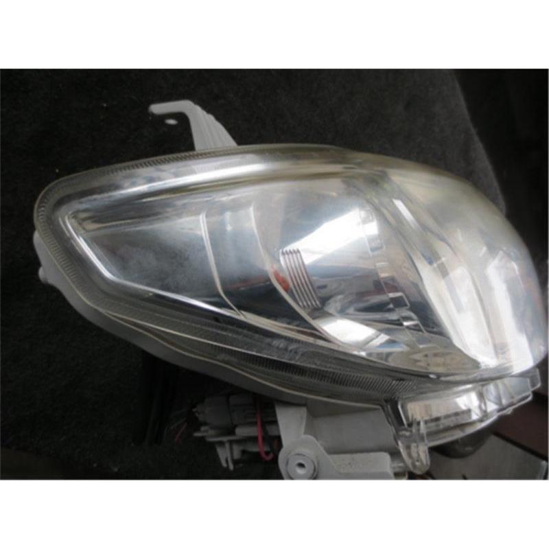 美品L375S タント　ヘッドライト左右Assy ダイハツ 純正 タント 《 L375S 》 右ヘッドライト P61100