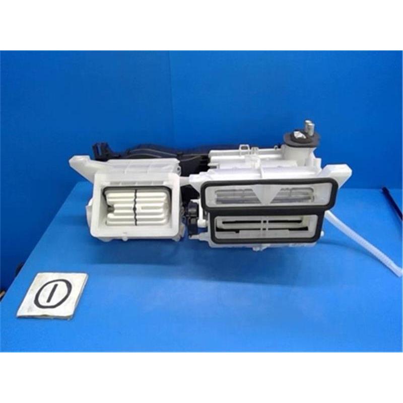 ホンダ 純正 N-ONE 《 JG1 》 エバポレーター P61200-22006646 ホンダ 純正 N-ONE 《 JG1 》 エバポレーター P61200-22006646