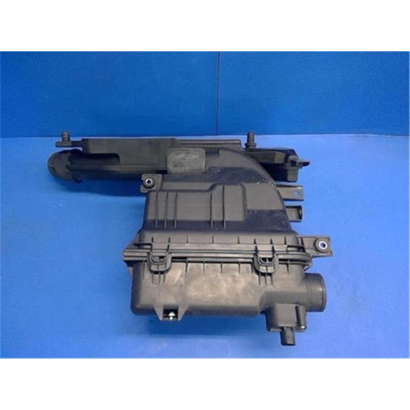 【新品・純正】スイフト(ZC72S)エアフローセンサー　13800-71L00 新品・純正】スイフト(ZC72S)エアフローセンサー 13800-71L00