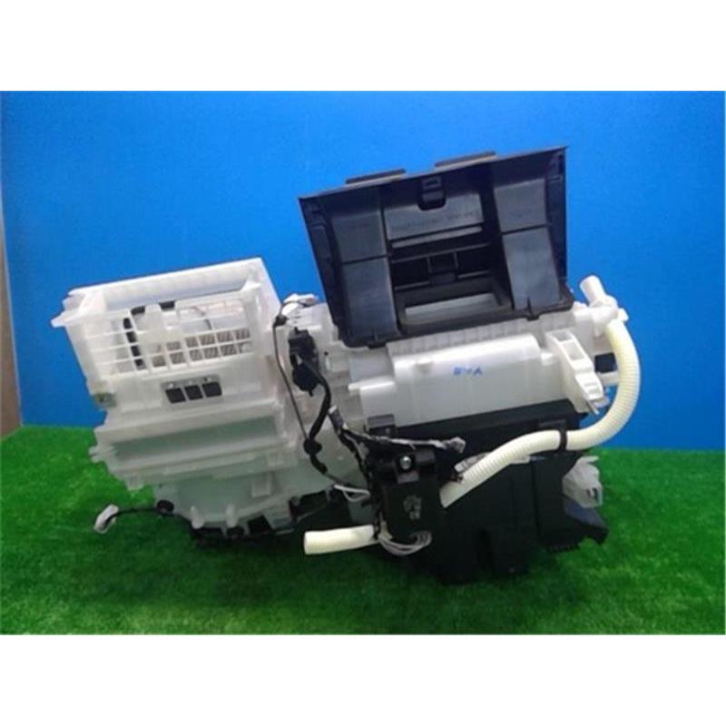 ダイハツ 純正 タント 《 LA650S 》 エバポレーター P61200