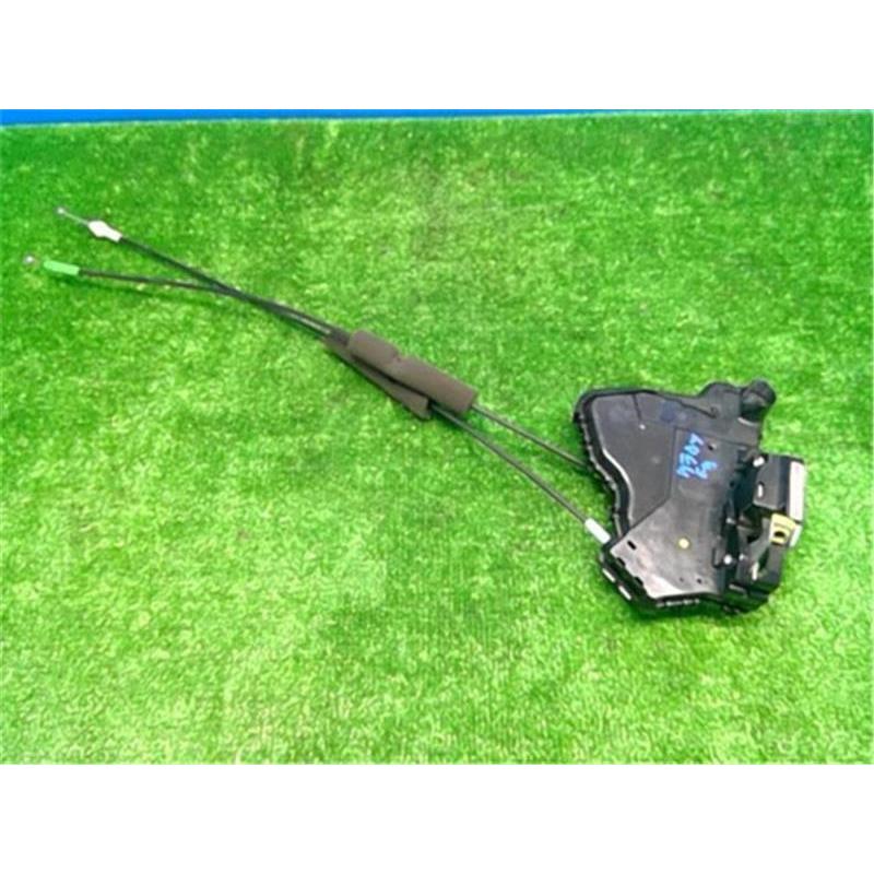 トヨタ 純正 クラウン 《 GRS200 》 左フロントドアロック 69040