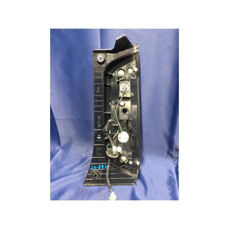 ホンダ 純正 N-WGN 《 JH3 》 左テールランプ 33550-TKR-N01 ホンダ 純正 N-WGN 《 JH3 》 左テールランプ 33550-TKR-N01
