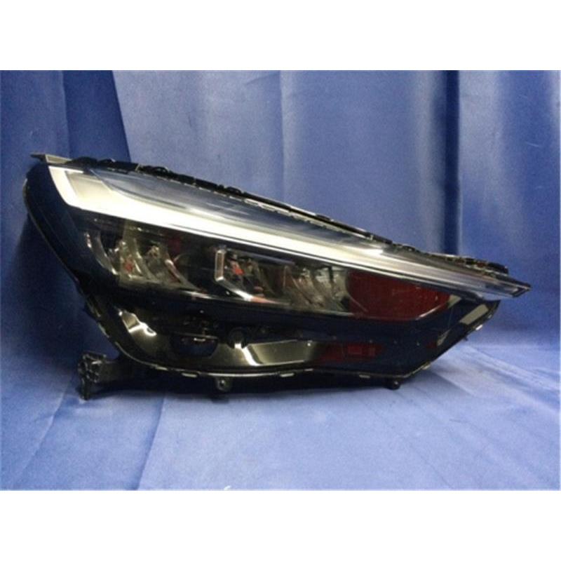 ホンダ 純正 ヴェゼル 《 RV6 》 右ヘッドライト 33100-3M0-J31 ホンダ 純正 ヴェゼル 《 RV6 》 右ヘッドライト 33100-3M0-J31
