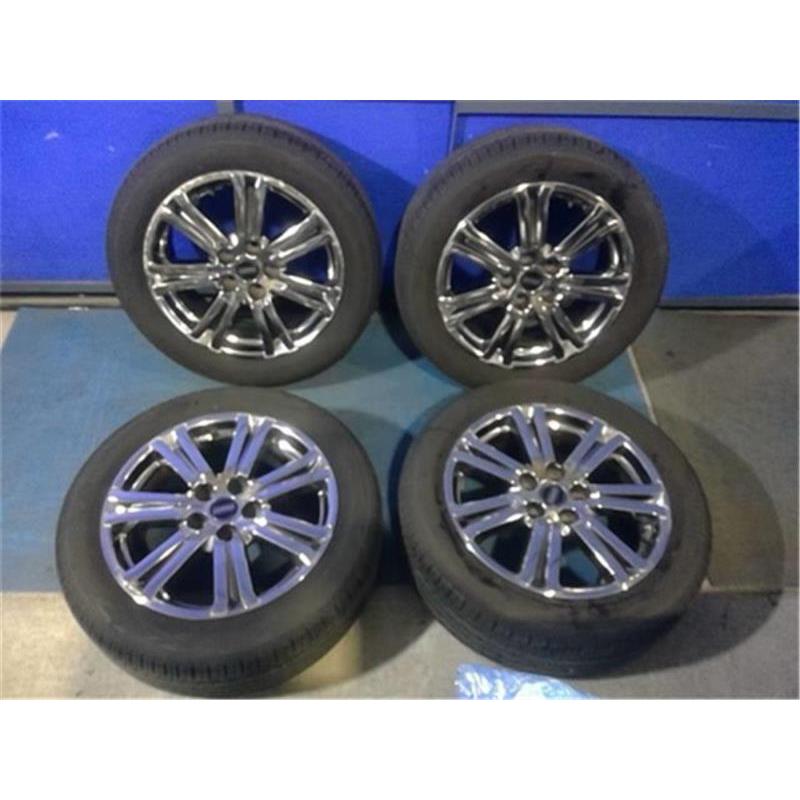 三菱 純正 デリカD5 《 CV5W 》 タイヤホイール付 RT700047 三菱 純正 デリカD5 《 CV5W 》 タイヤホイール付 RT700047
