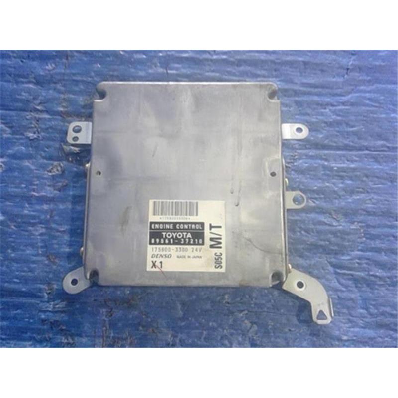DENSO トヨタ エンジンコンピューター 89561-37021 M/T用