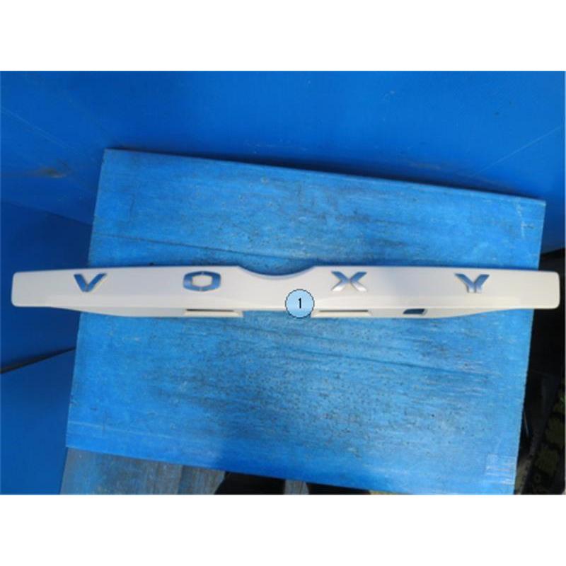 トヨタ 純正 ヴォクシー 《 ZRR70G 》 リアフィニッシャー 76801