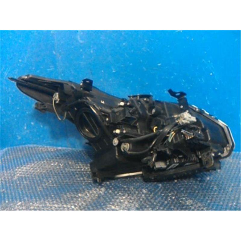 【数日毎に少しずつ値上げ】スカイラインジャパン　ヘッドライト　多分左側　台座無 数日毎に少しずつ値下げ】スカイラインジャパン ヘッドライト