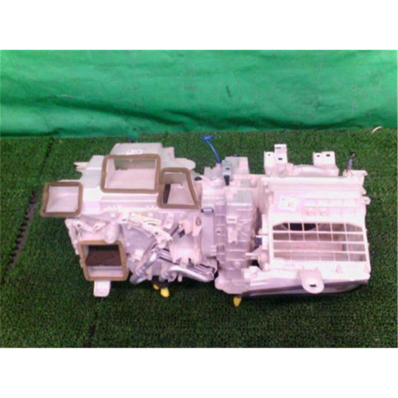 エバポレーター 日産UD互換品 ビッグサム CK551BHT RH8/RH8F 1999年01