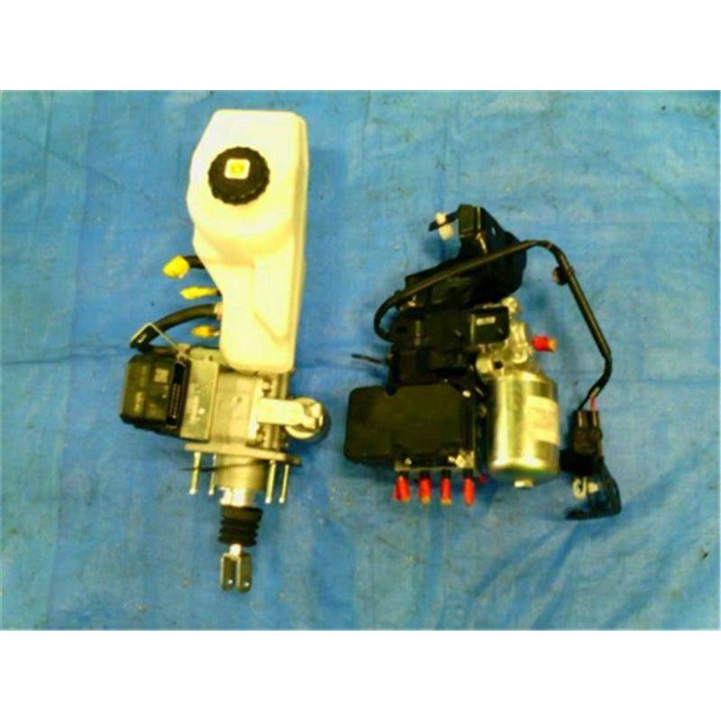 トヨタ 純正 カローラツーリング 《 ZWE211W 》 ブレーキブースター