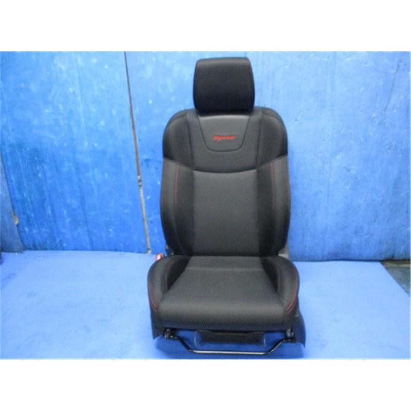 スズキ 純正 スイフト 《 ZC32S 》 助手席シート P70200-20002850