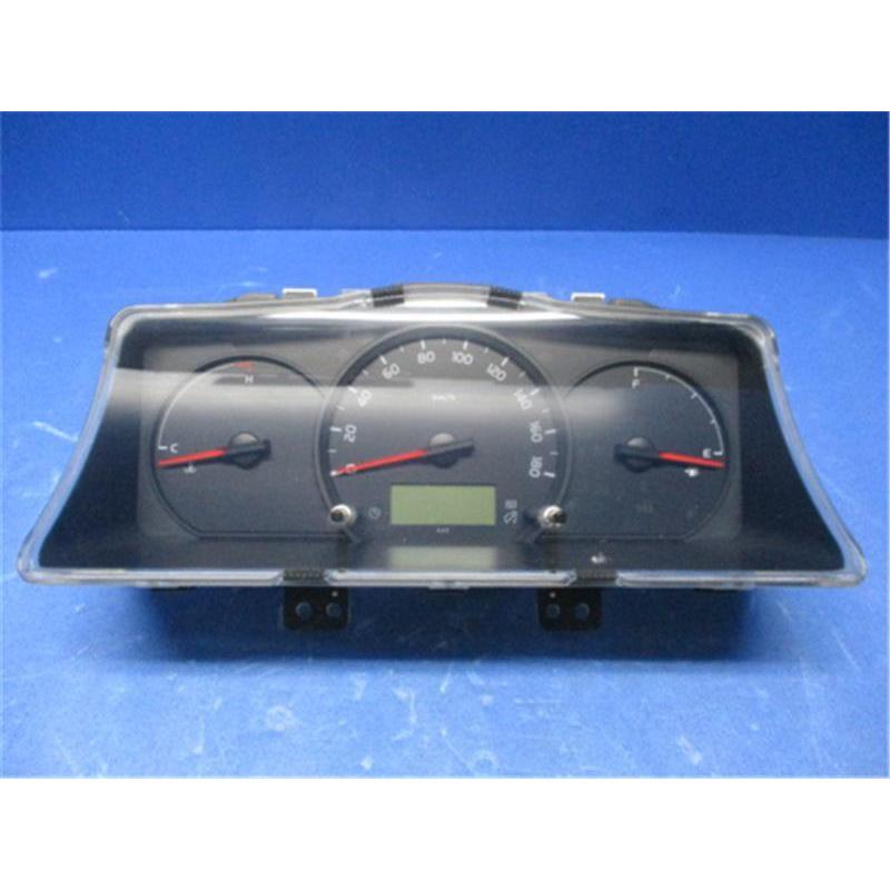 トヨタ 純正 ハイエース 《 TRH200V 》 スピードメーター P70200