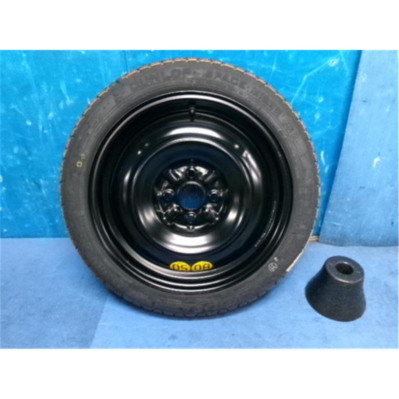 トヨタ　アクア　NPH10後期　純正タイヤ、ホイールセット トヨタ 純正 アクア 《 NHP10 》 タイヤホイール付 P70200-25004112