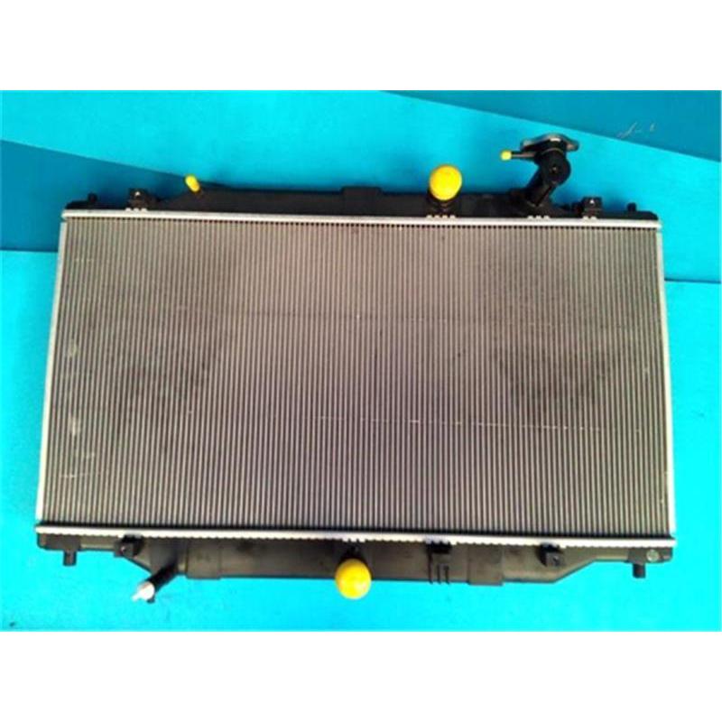 マツダ 純正 アテンザ 《 GJ2FP 》 ラジエター P70300-23015285