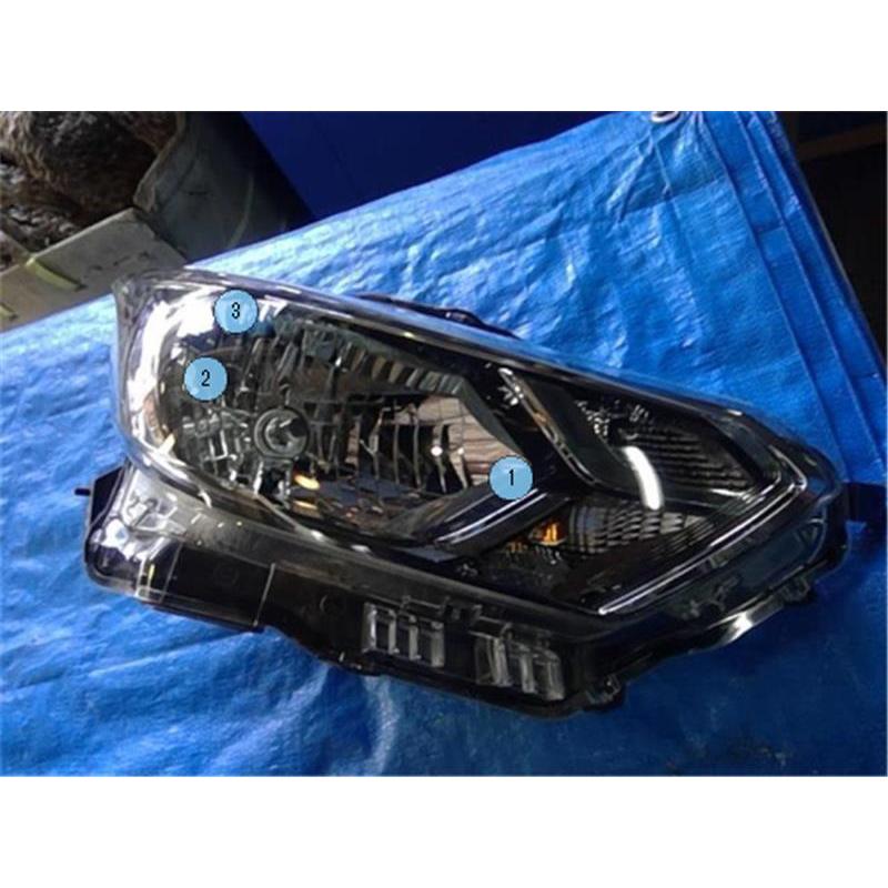 三菱EKワゴン右ヘッドライト 三菱 純正 ekワゴン 《 B33W 》 右ヘッドライト P70500-25003933 : NGP