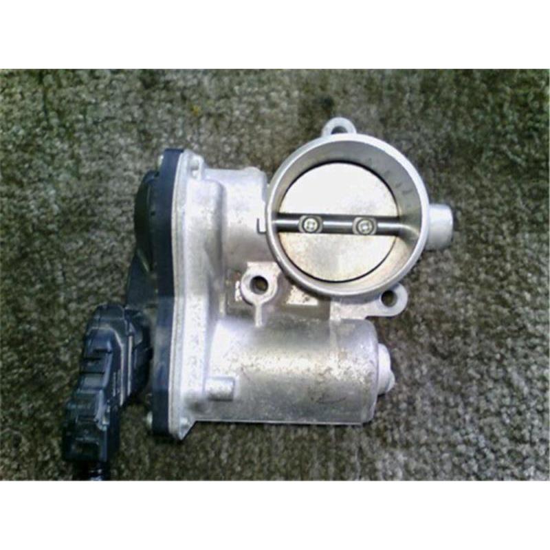 スズキ 純正 ソリオ 《 MA36S 》 スロットルボディー P71000