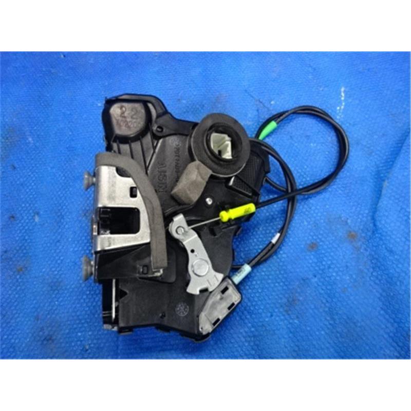 トヨタ 純正 ノア 《 AZR60G 》 左フロントドアロック 69040-13051
