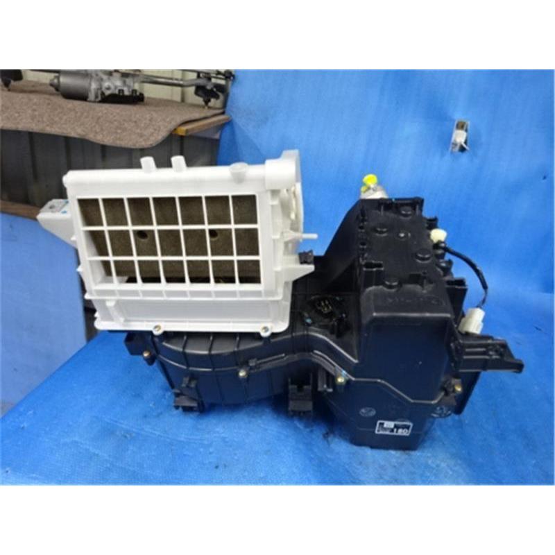 ダイハツ 純正 タント 《 L350S 》 エバポレーター 87010-B2351 P71100