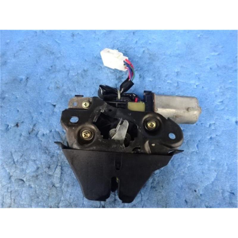 ダイハツ 純正 コペン 《 L880K 》 トランクロック 64650-97201