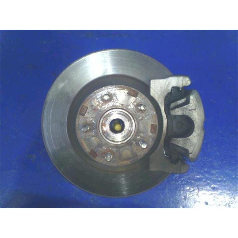 三菱 純正 アウトランダー 《 CW5W 》 右フロントナックルハブ