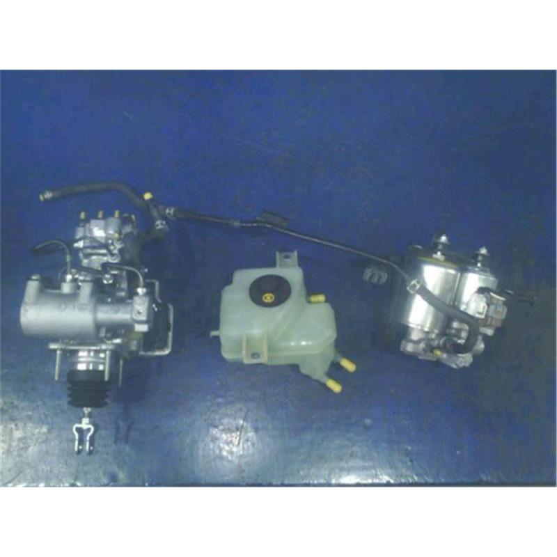 3150　アクア　NHP10 ブレーキブースター　純正　新品 トヨタ 純正 アクア 《 NHP10 》 ブレーキブースター P80100