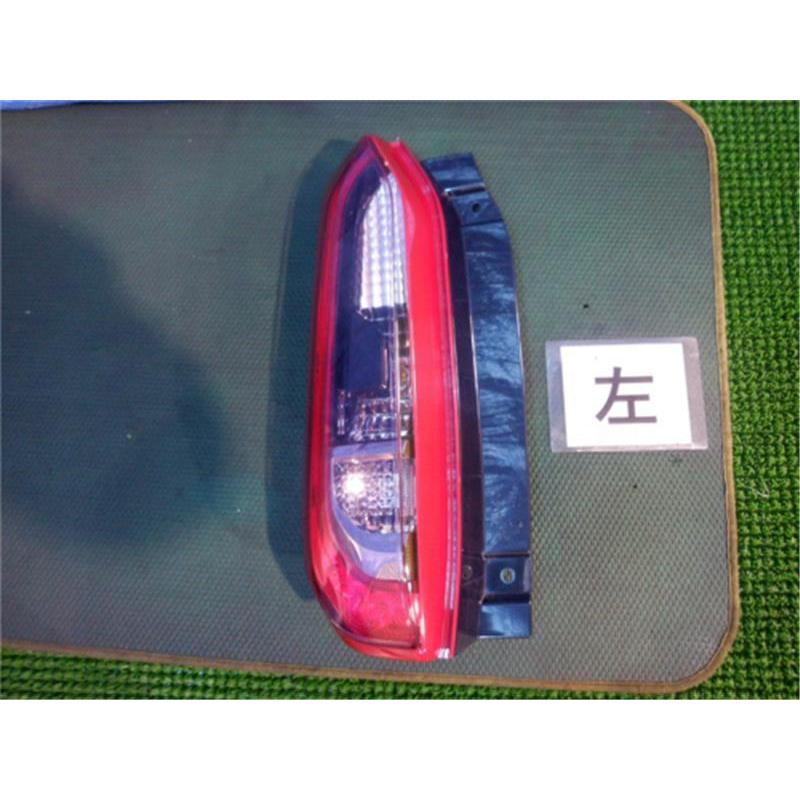 三菱 純正 eKスペース 《 B34A 》 左テールランプ P80200-22017112 