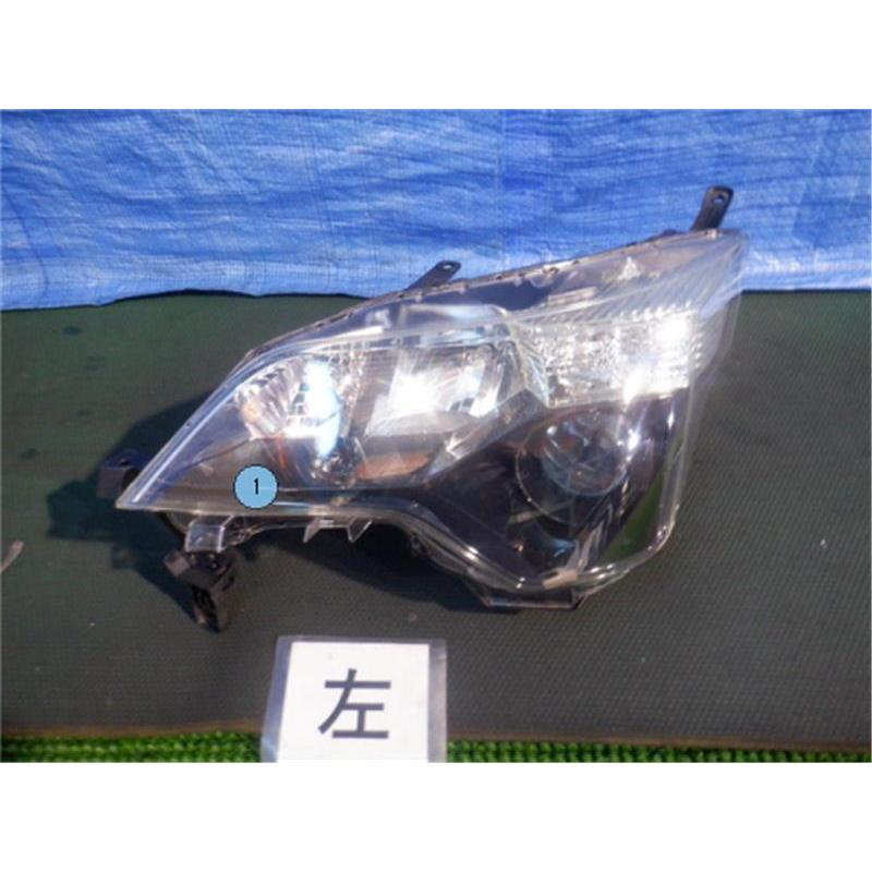 トヨタ 純正 スペイド 《 NCP141 》 左ヘッドライト P80200-23004462