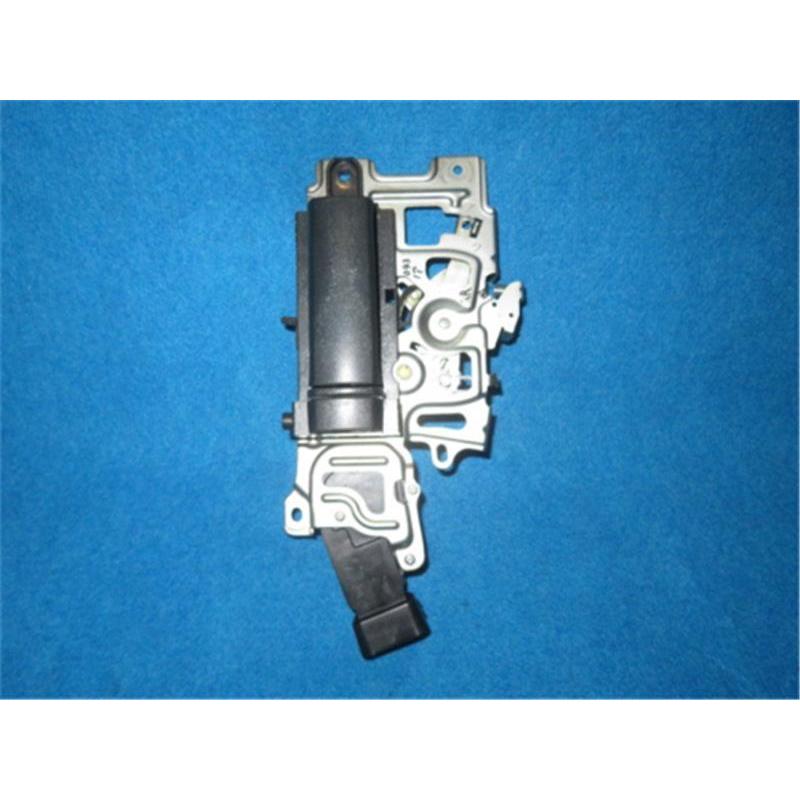 トヨタ 純正 ノア 《 AZR60G 》 右リアドアロック 69630-28130 P80400