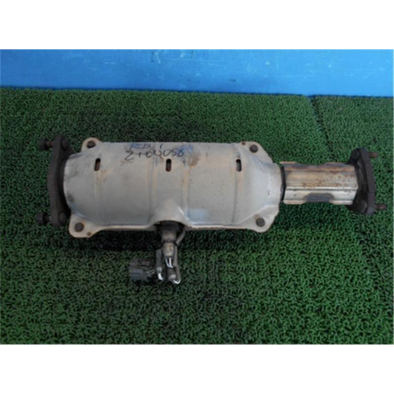 ホンダ 純正 オデッセイ 《 RB1 》 触媒 P80500-21000687 : NGP