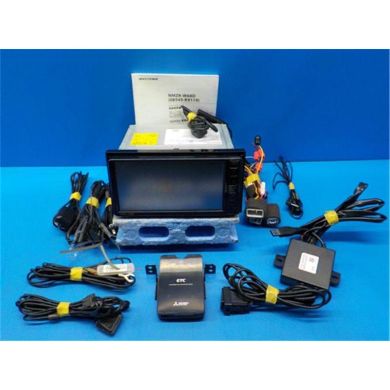 トール　M900S 9インチナビ ダイハツ 純正 トール 《 M900S 》 カーナビゲーション P80500