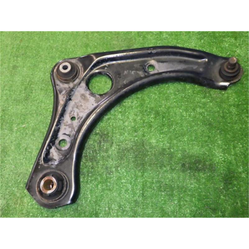 日産 純正 ノート 《 HE12 》 右フロントロアアーム 54500-5WK1A