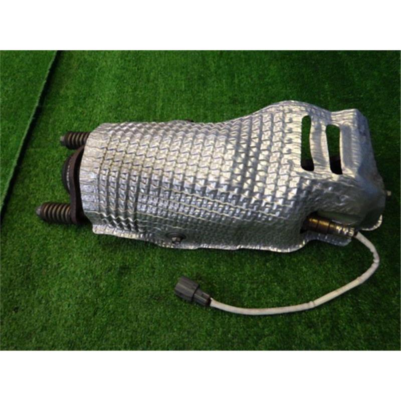 ダイハツ触媒 ダイハツ 純正 トール 《 M900S 》 触媒 25051-B1190 P80800-23004011