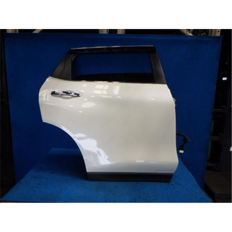 日産 純正 エクストレイル 《 T32 》 右リアドア P81101-24003908 