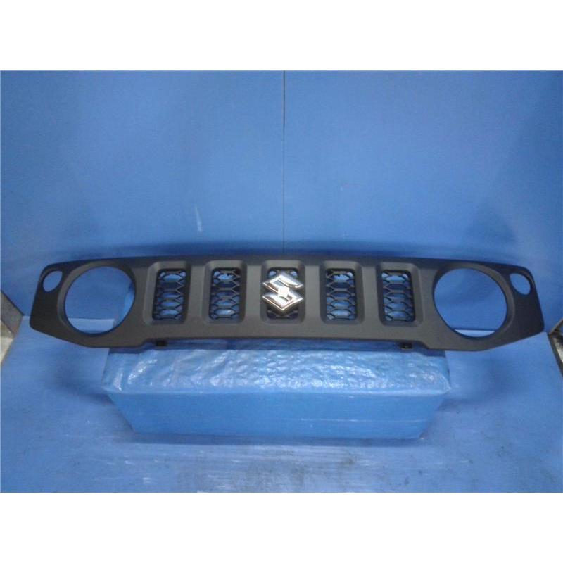 ジムニー JB64W フロントグリル　72110-78R01-C48 スズキ 純正 ジムニー 《 JB64W 》 フロントグリル 72110-78R00-C48