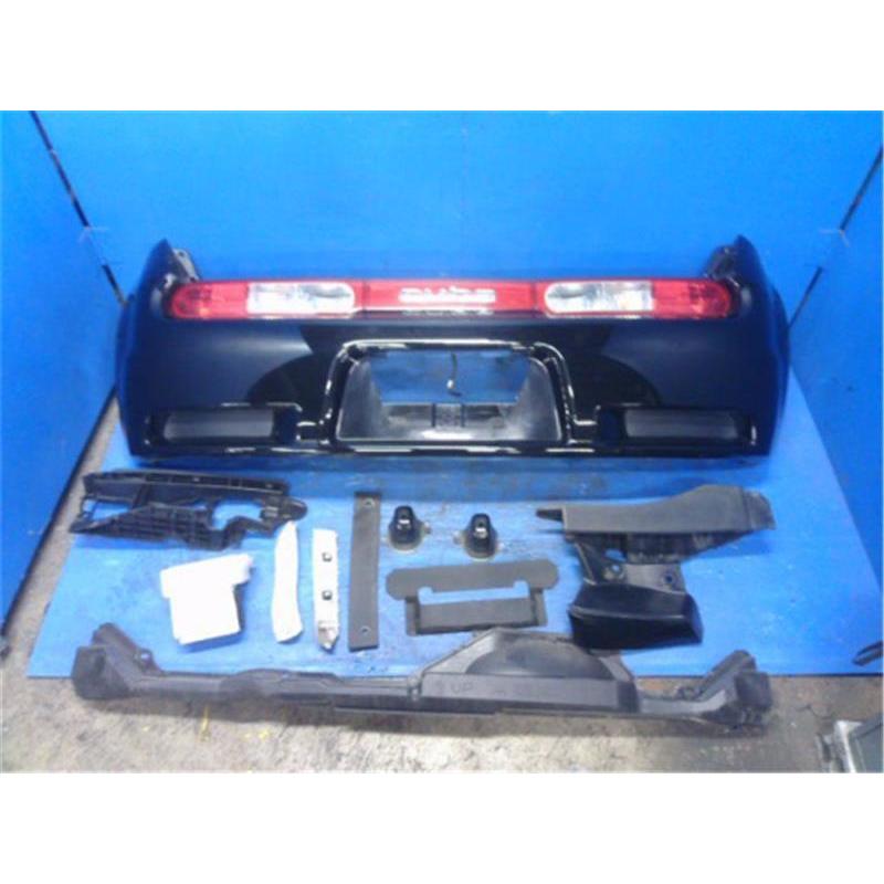 日産 純正 キューブ 《 Z12 》 リアバンパー P81200-25001862 : NGP
