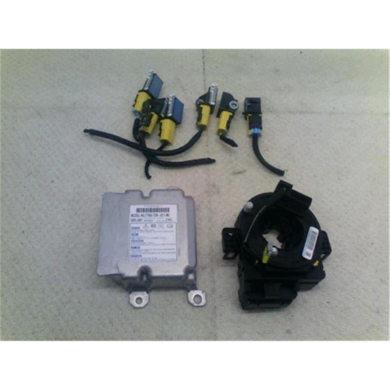 着払い巴 刈払い機 kawasakiTG25,数秒で必ず停止、キャブ掃除だ。【堀越畳