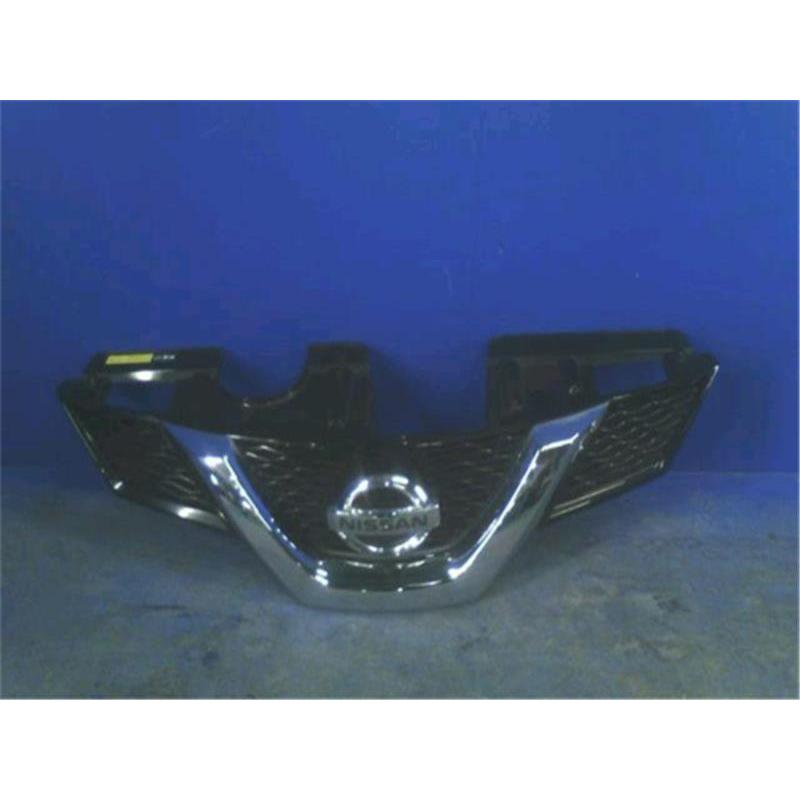 日産 純正 エクストレイル 《 NT32 》 フロントグリル 62310-4CE1B
