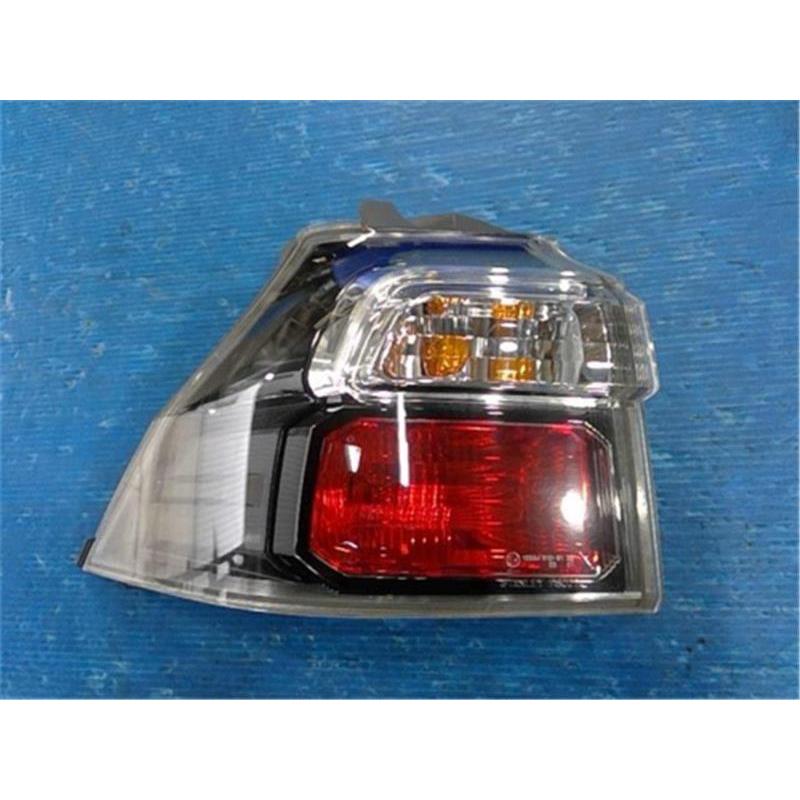 STEPWGN RK5 純正テールランプ ホンダ 純正 ステップワゴン 《 RK5 》 左テールランプ P90200