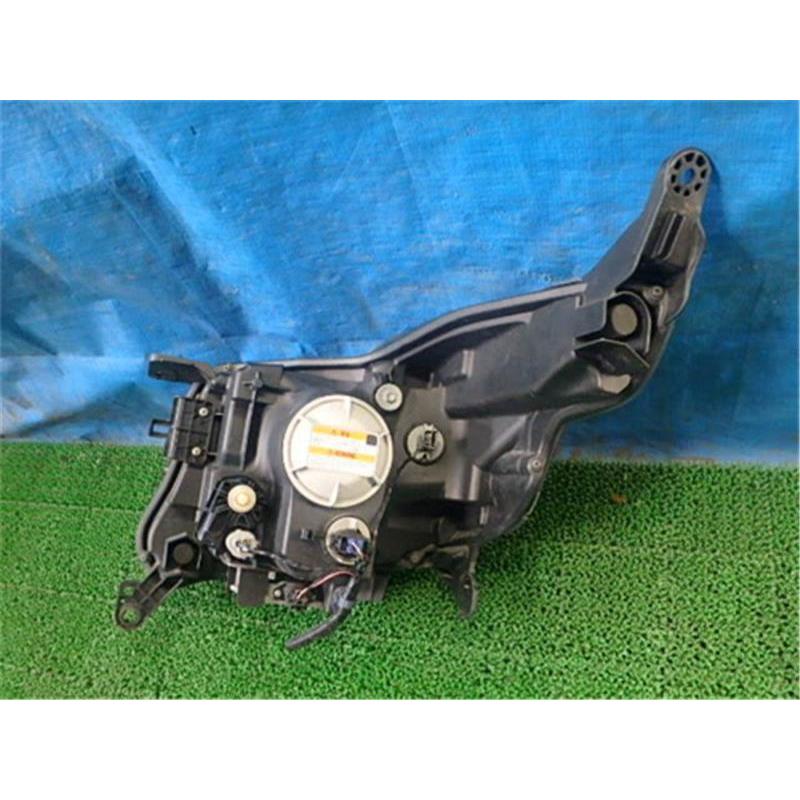 N-ワゴン右側ヘッドライト 美品 N-WGN Nワゴン JH1 後期 ヘッドライト 右 右側 キセノン HID