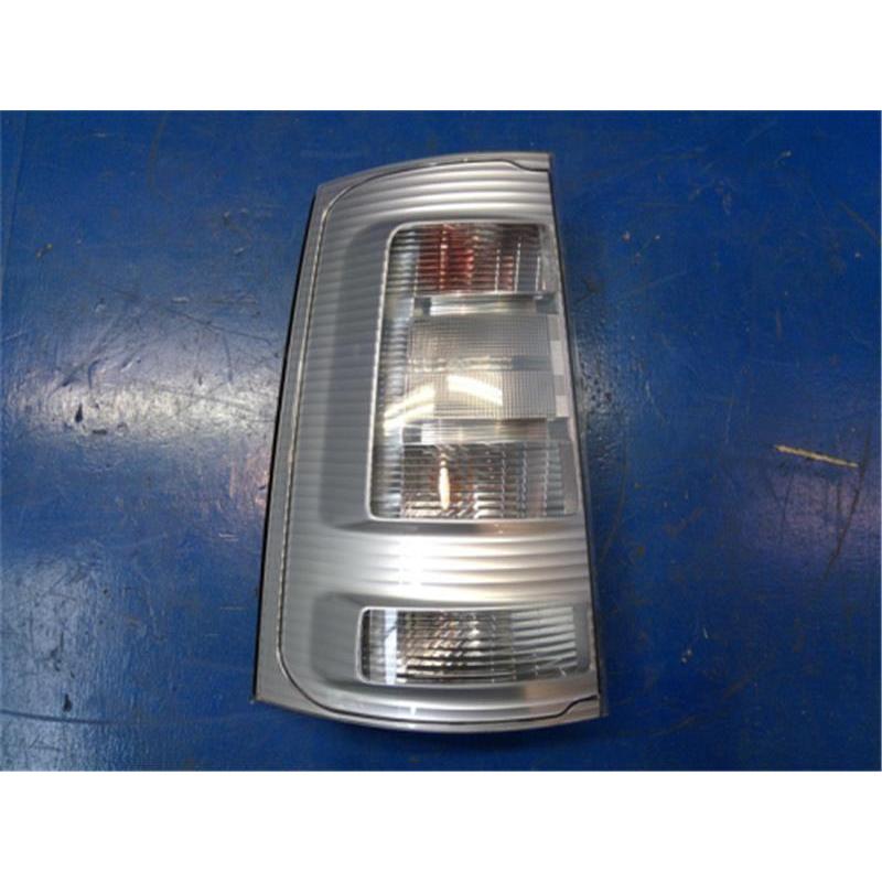 トヨタ 純正 シエンタ 《 NCP81G 》 左テールランプ 81560-52A50