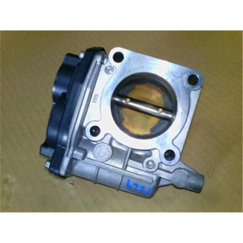 キャポロ@プロフ必須 日産 純正 キューブ 《 Z12 》 スロットルボディー P81600