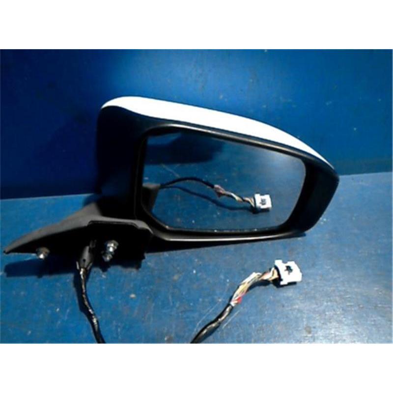 デイズ(B21W)右サイドミラー送料無料 日産 デイズ B21W 右 サイドミラー ドアミラー 運転席側 カプラ