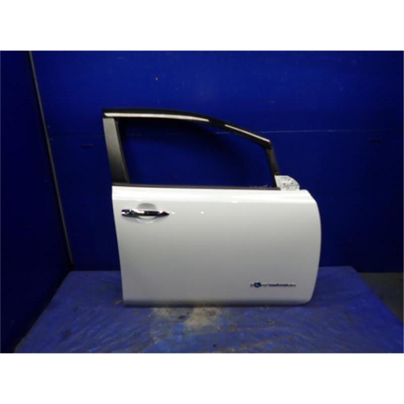 日産 純正 リーフ 《 ZE1 》 右フロントドア H010M-5SKMA P81900