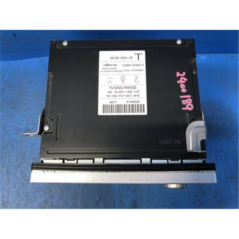 ホンダ 純正 ライフ 《 JC1 》 オーディオ P82100-24002227 ホンダ 純正 ライフ 《 JC1 》 オーディオ P82100-24002227